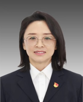 陆荣.jpg